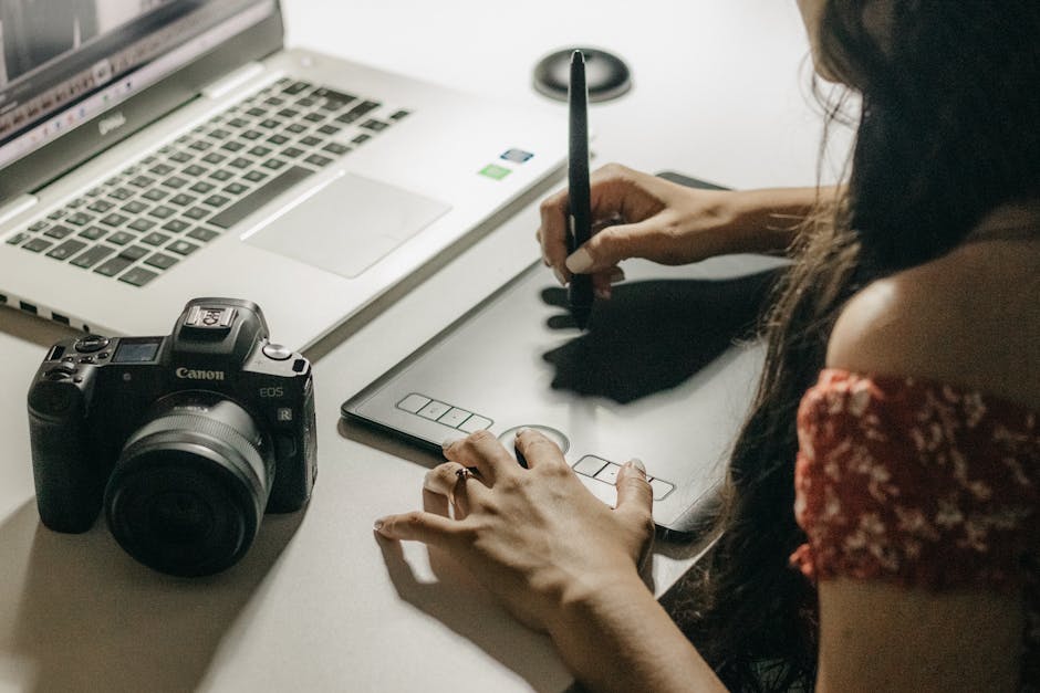 How to Brief a Graphic Designer: Getting the Best Results